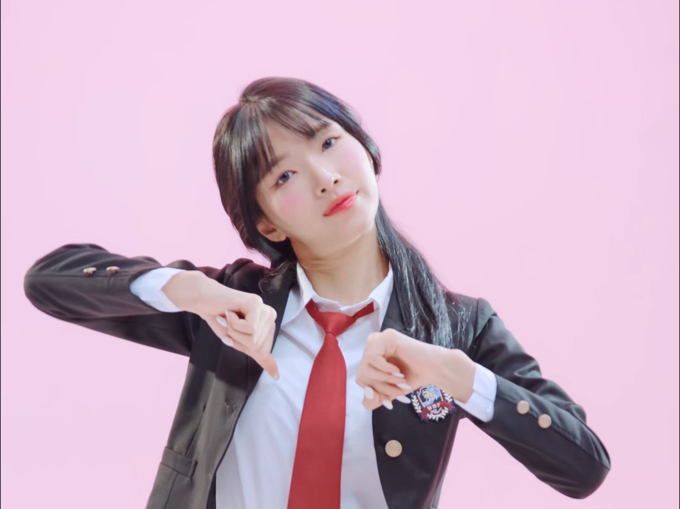 Xu Ying, WE GO, Student Clothing