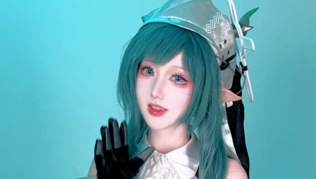 请靠近我跟我的心