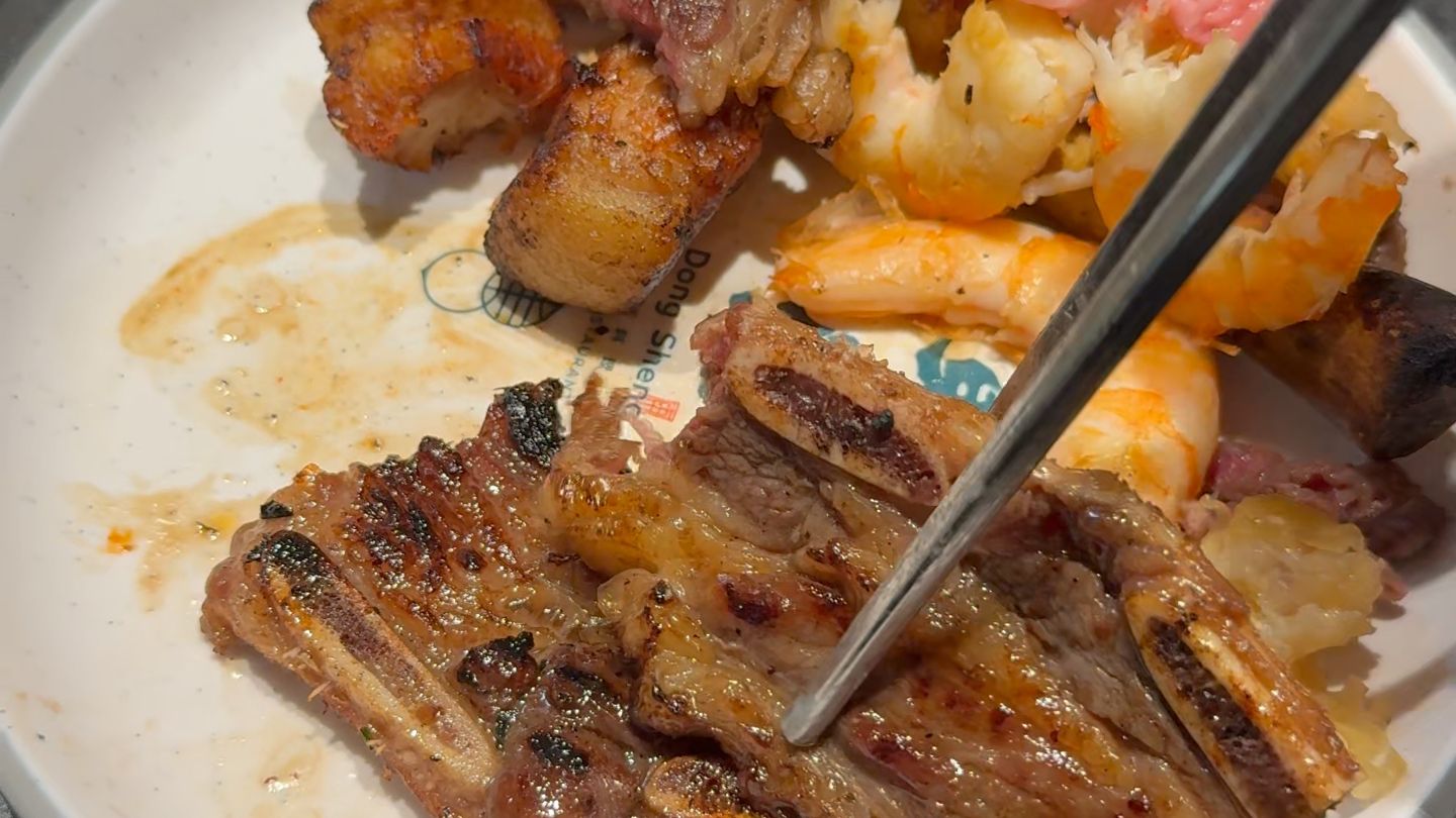 不难吃也不好吃的自助最难评，东盛烤肉