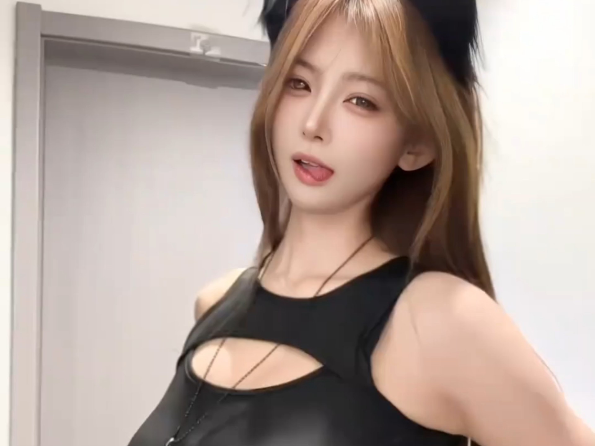 Why are you ignoring me? Did you arrange a transfer for me? ~ #Milk Fierce Miss Slow Rock ~ #Sense is the best, Meat is the best. ~