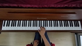 简谱琴键对照_钢琴琴键简谱对照