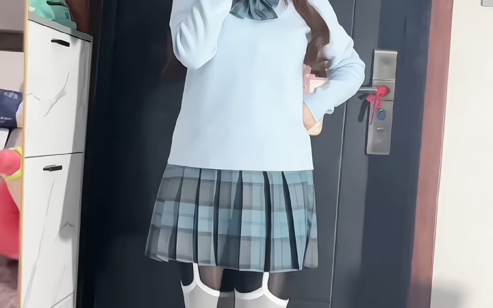 varnished leatherette