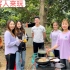 阿俊团队招待越南朋友莱家玩，做了好多菜。