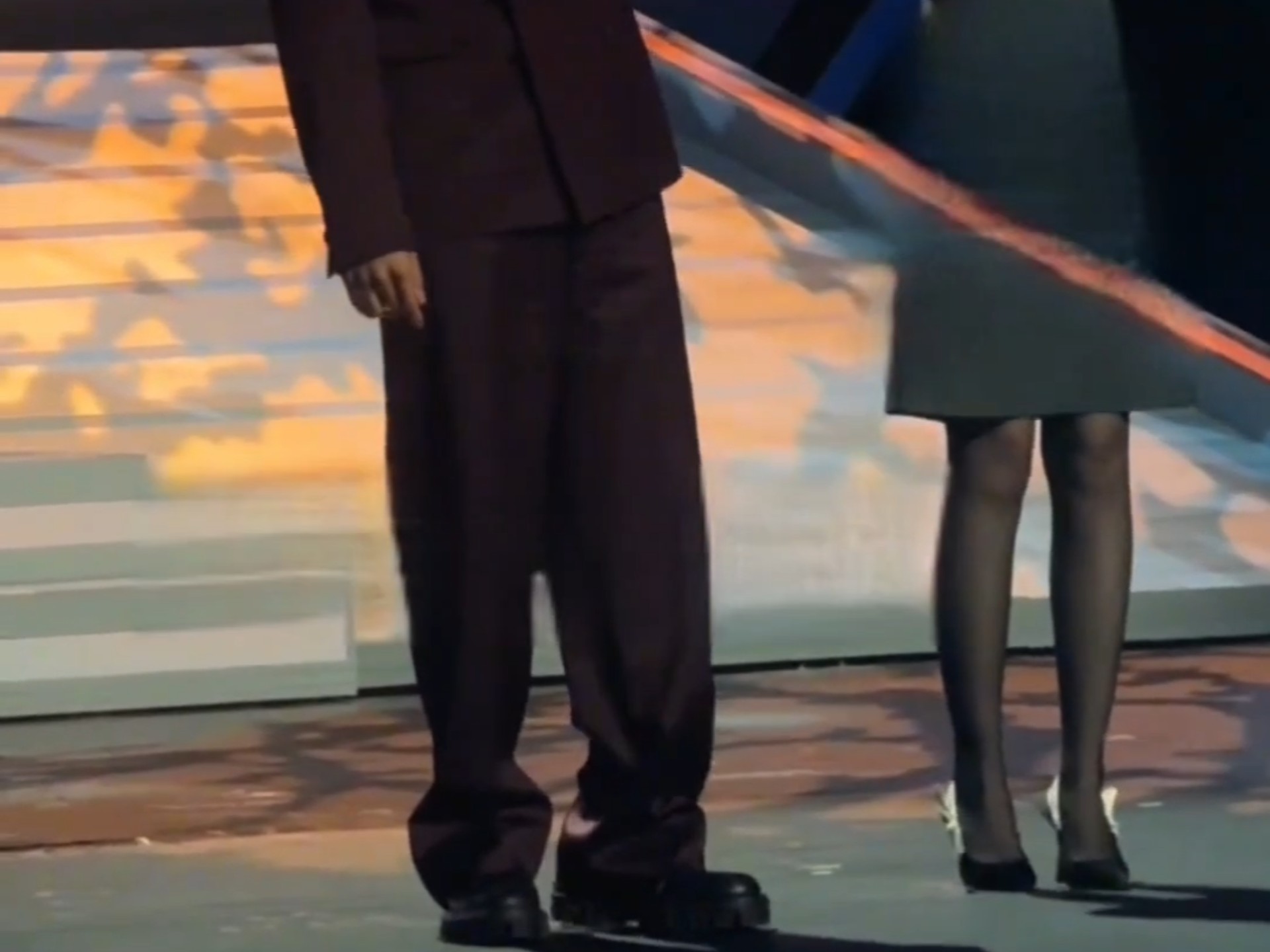 王玉雯丝袜舞台演唱现场直拍镜头