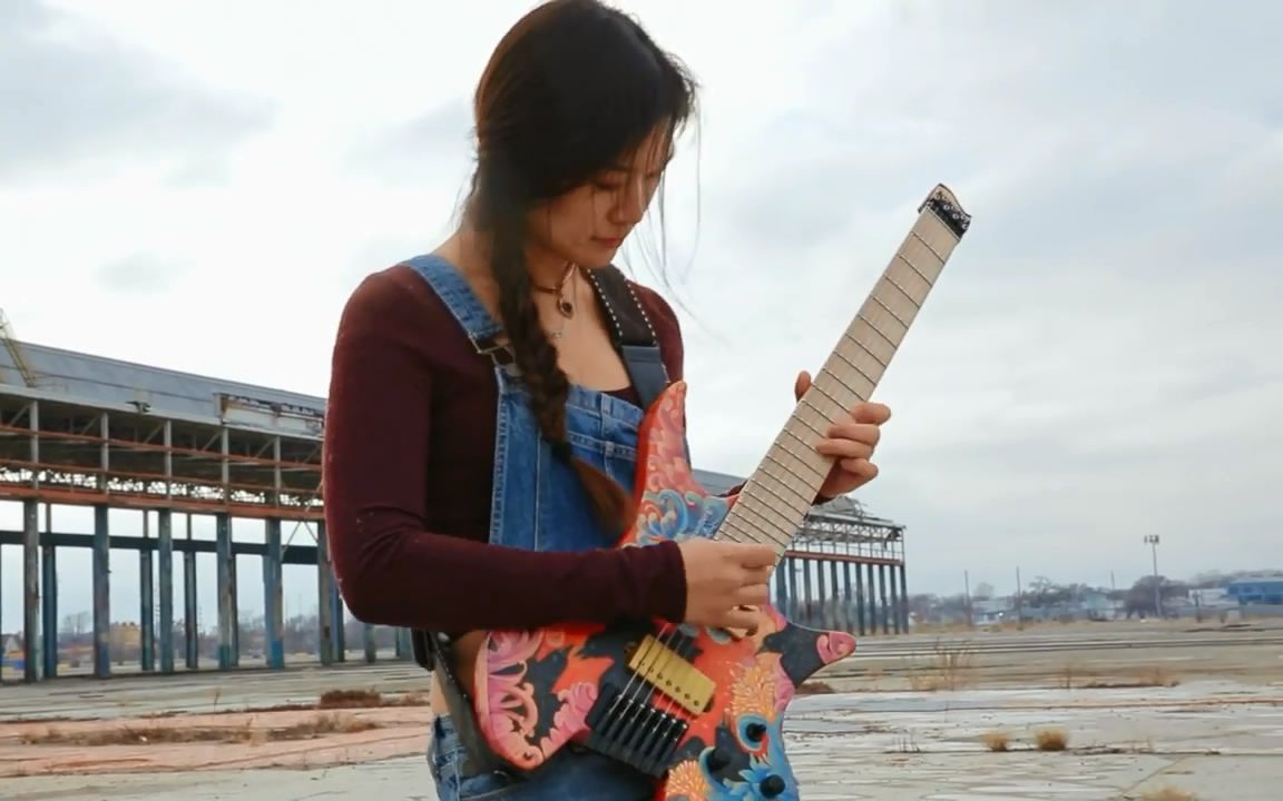 电吉他华裔女触手yvettey前卫指弹福利covetaresguitarplaythrough