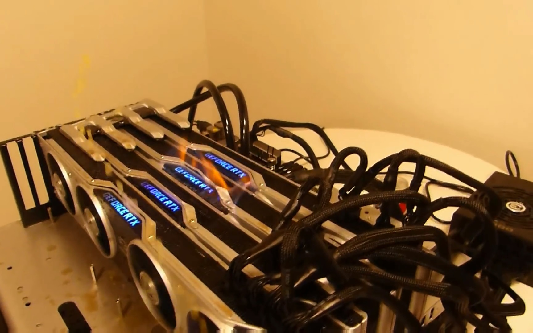 RTX 2090 全球首测_哔哩哔哩_bilibili