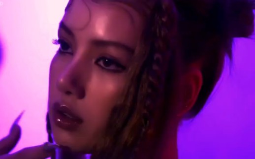 LISA VOLCANO MV LLOUD LALISAMANOBAL