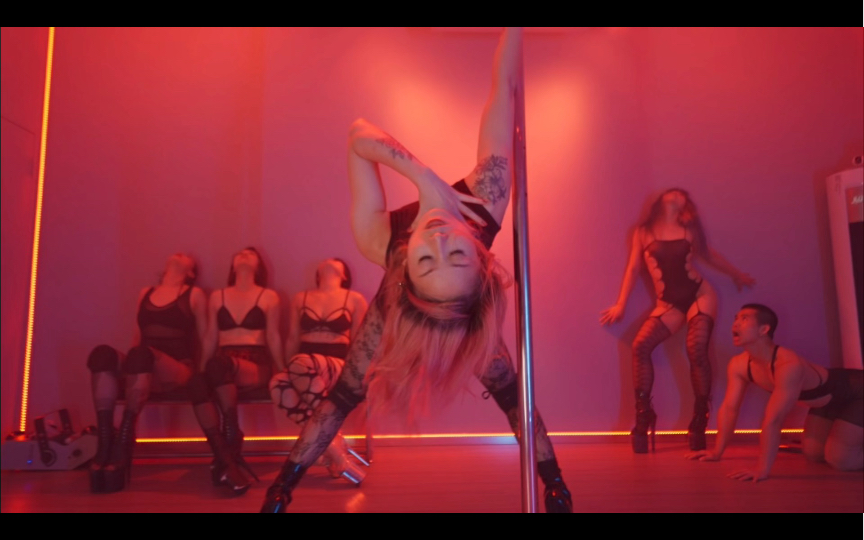 What is love? Original choreography by a teacher from Hainan!