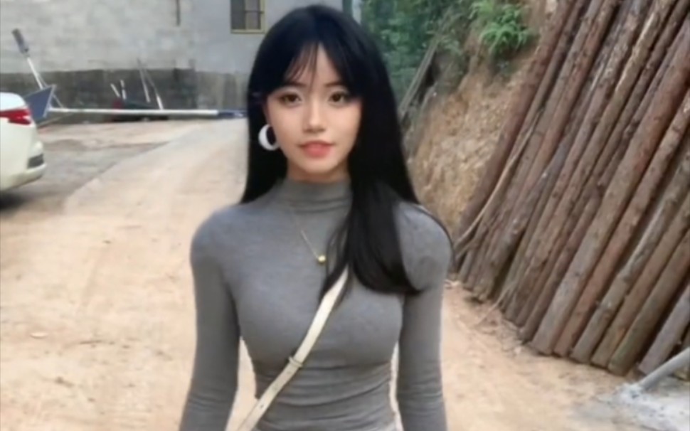 I'm already home. Why isn't anyone introducing me to anyone?