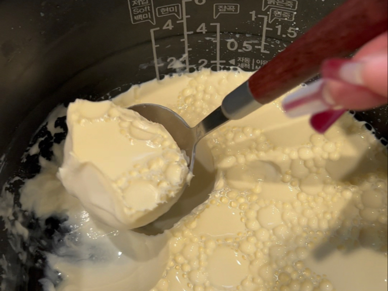 改个步骤就是new奶皮子酸奶咯！谁懂就像空口吃奶酪