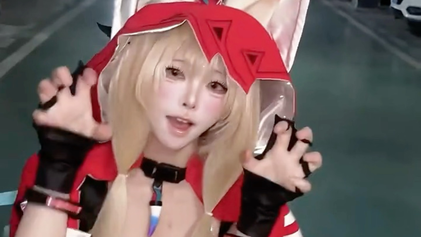 猜你们爱看的小女孩