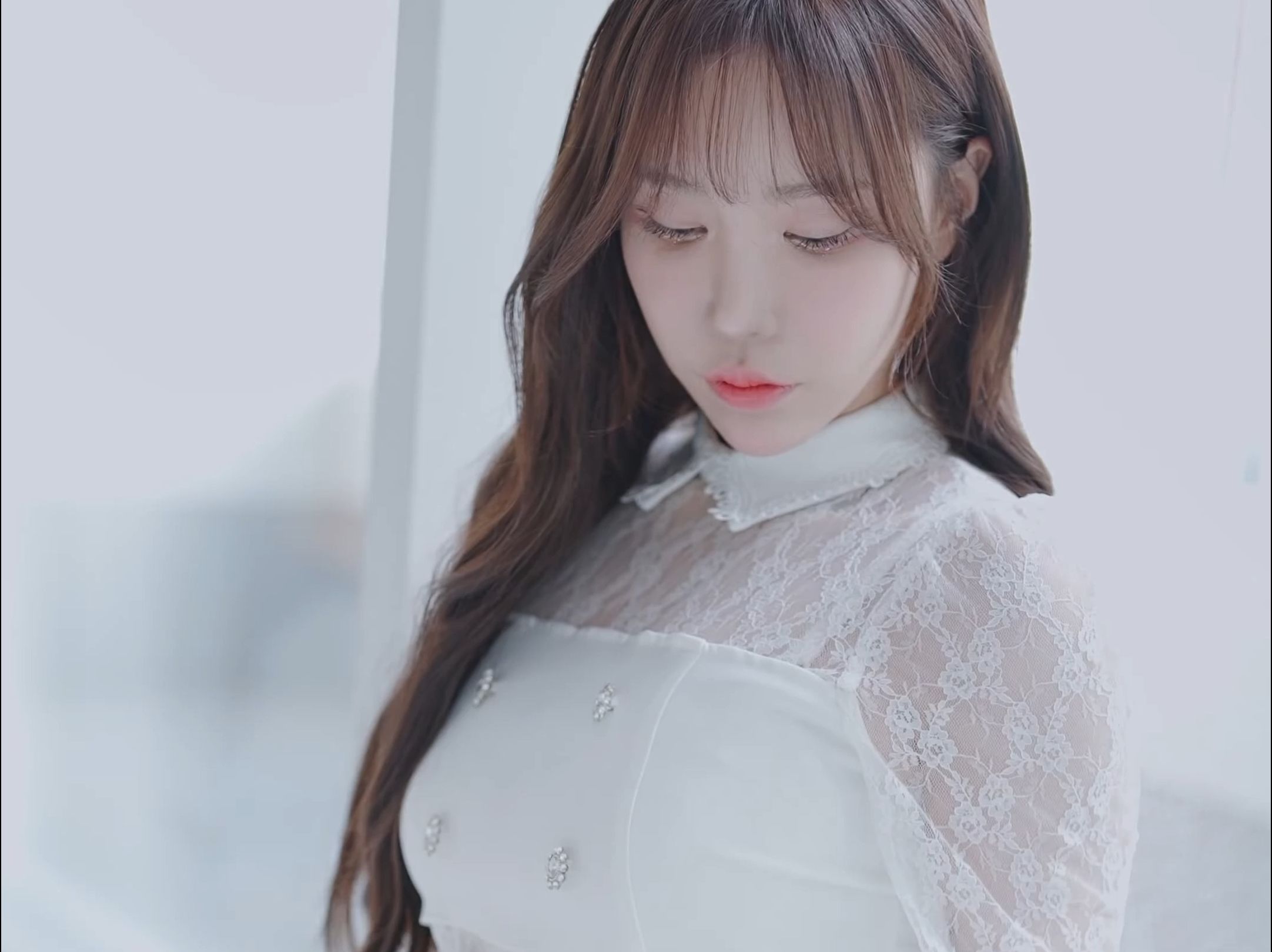 Miss KYUL's Lace Inner Elegance Outfit