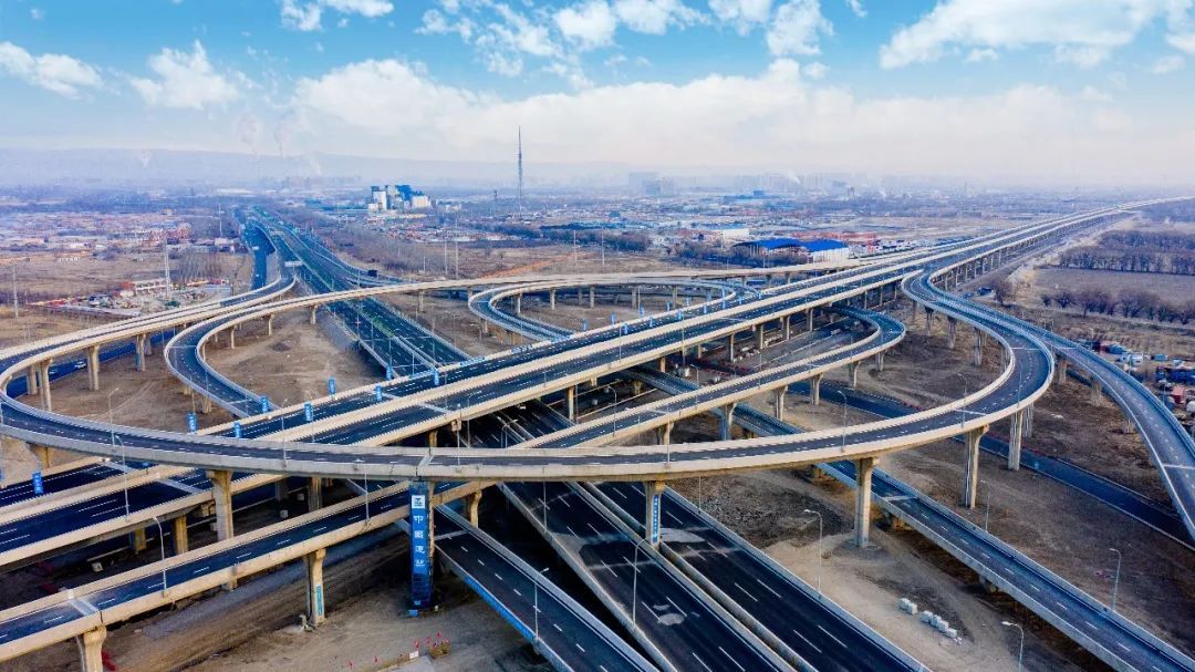 呼和浩特市重大基础设施工程呼和浩特三环路全线通车