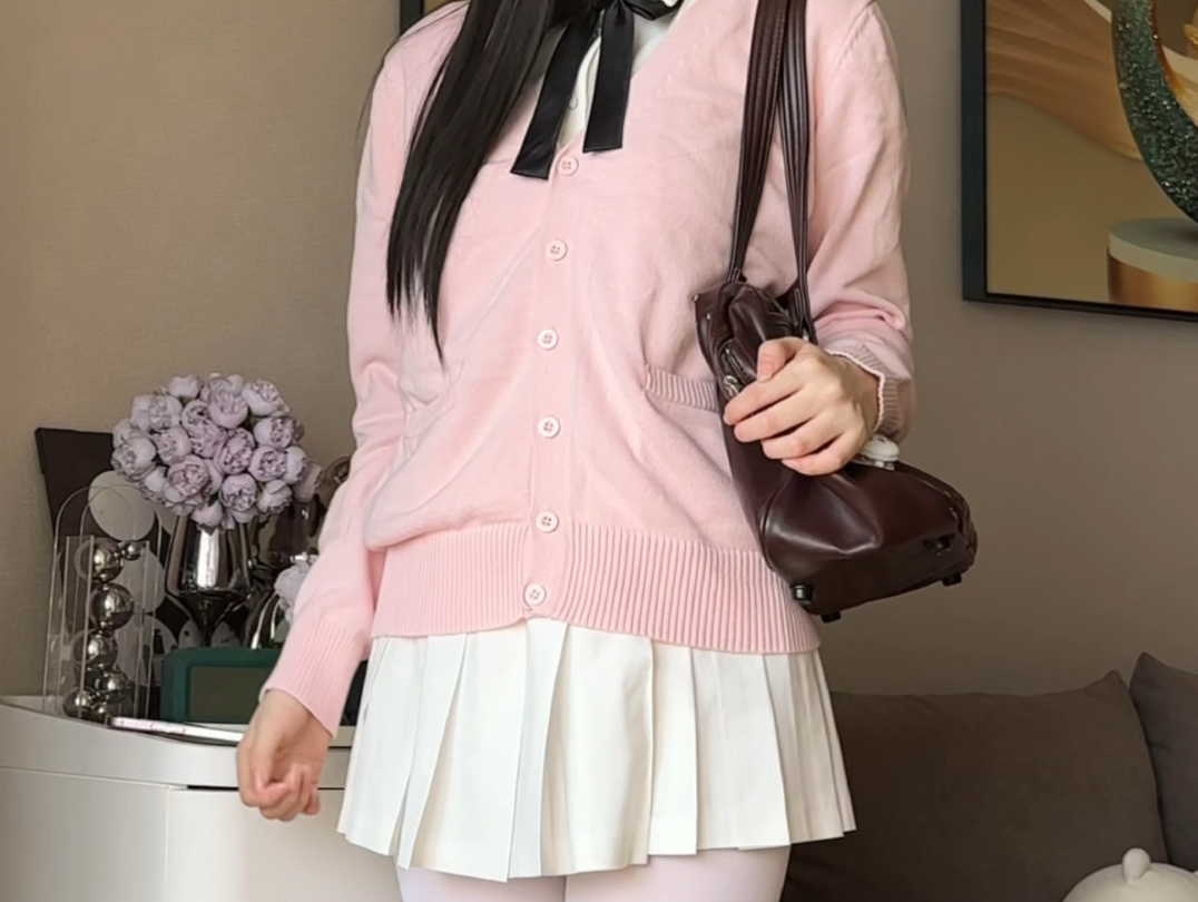 [Shiona Sauce] The latest video is online, begging for attention!