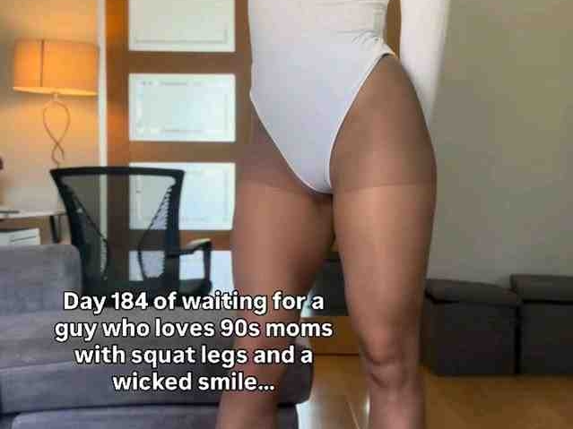 欧美丝袜美女穿搭