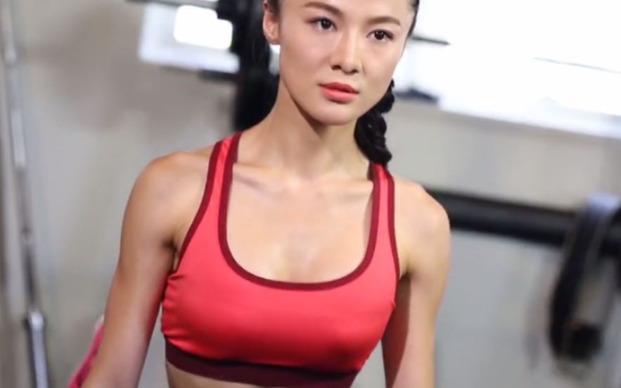 国内女子健身励志短片女神级教练魔鬼身材