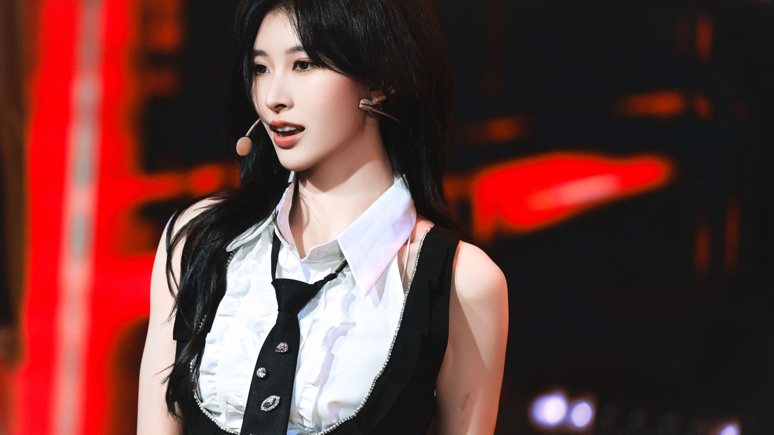 Wen Ruoqi 250625 "Honor", "Hertz Resonance, MVP of the Star of the Day", Focus, 4k60p.