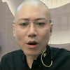 台湾女王红在园区被四轮定位，软件升级，女孩在园区就是这么惨