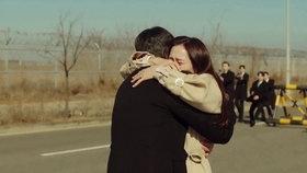 爱的迫降国语版在线播放 c1acaafdd1914daceb978c75cdf79b080be1a12d.jpg@280w_158h_1c_100q.jpg