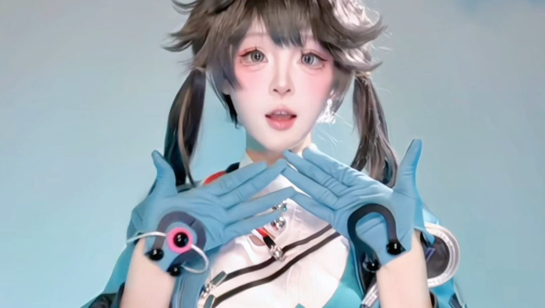 俺们小陈可不只会演傻子