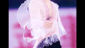 惊艳时光温暖岁月含义 c28b9a7744af208e58c70611062ee4d81f5791f8.jpg@280w_158h_1c_100q.jpg