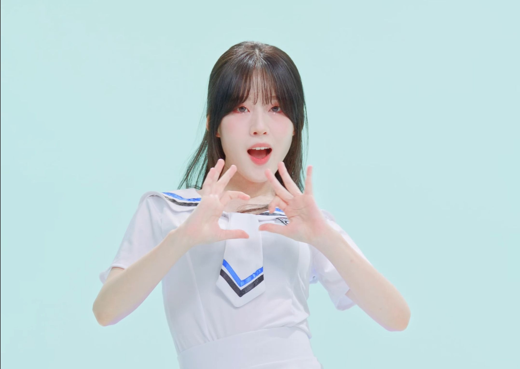 Queencard Ji-eun 230830