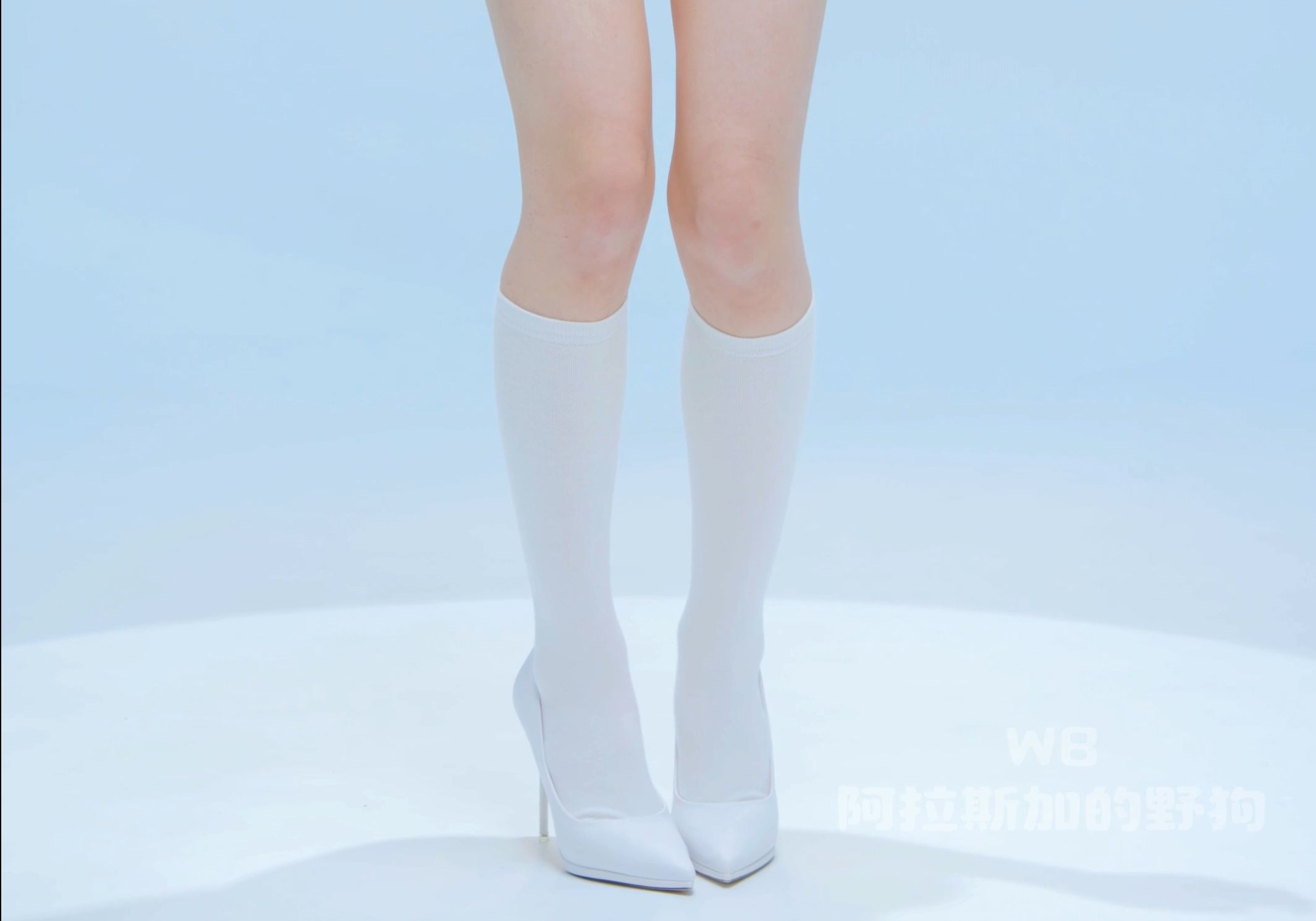 Lip & Hip Xu Ying 220309