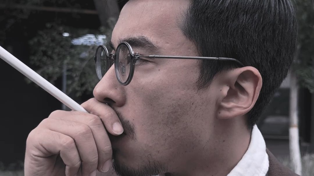 当你EMO至极，但你只会跳新疆舞......