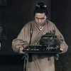 齐桓公想吃人肉，为了讨好齐桓公，易牙亲手把4岁儿子烹成了美味