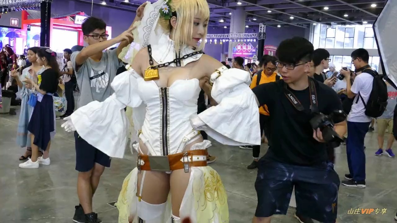 斗鱼女主播 菌烨tako 漫展 cos 二次元