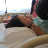 男子陪老婆产房分娩，看完生孩子的真实过程，最后放声大哭