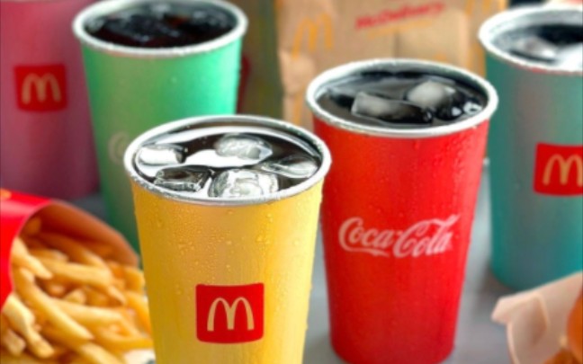 麦当劳x可口可乐❗推出6款变色杯
