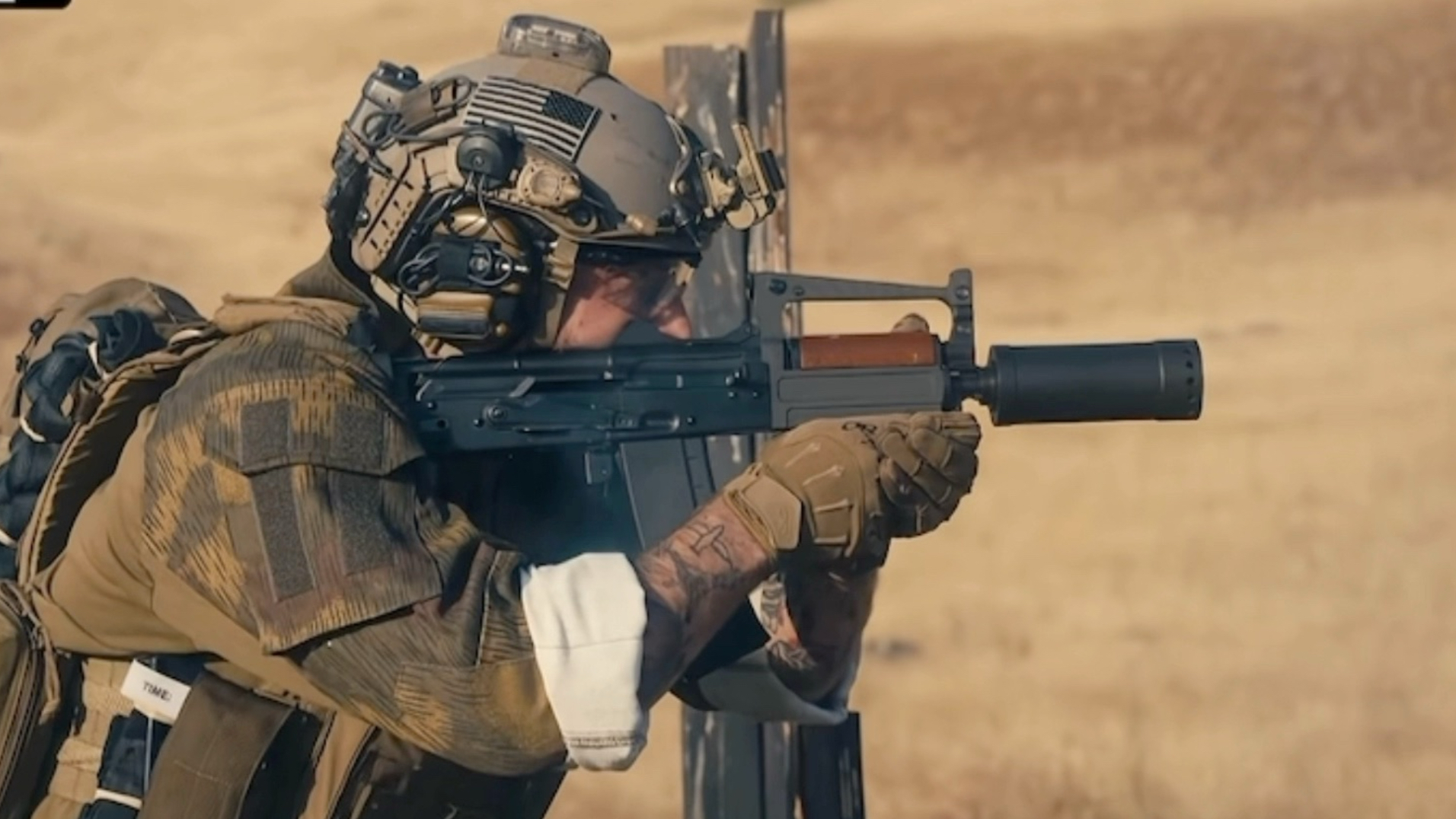 巷战利刃——Groza“狗砸”突击步枪！