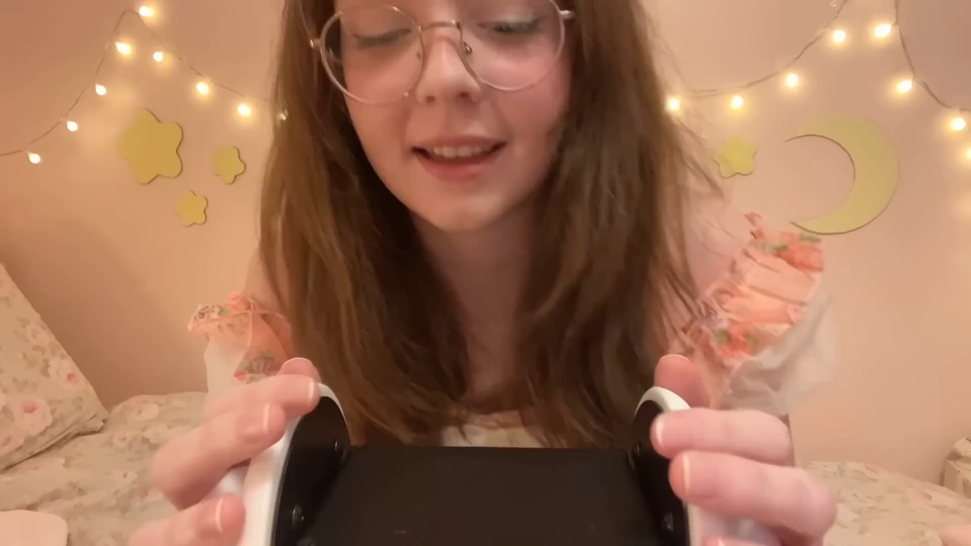 [clara] awkward ear massage ♡ ASMR