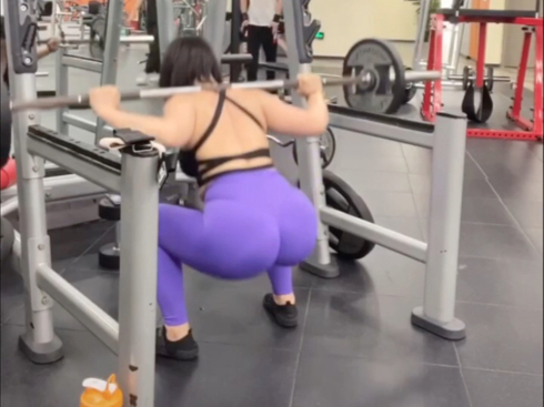 Gym hip and leg training