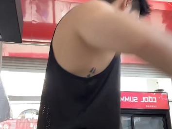 金山生煎 肌肉男卖早餐 10.15.