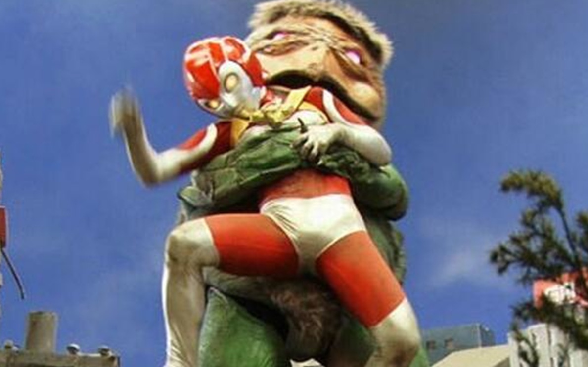 金花哥奥特曼四川话