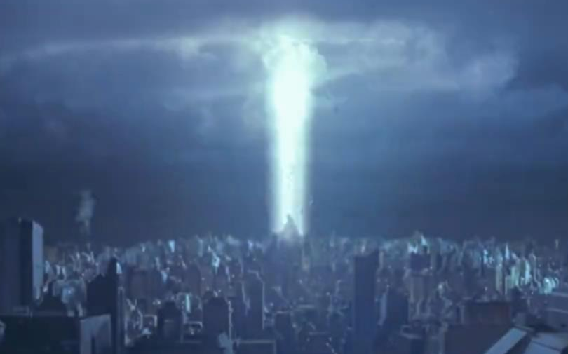 【越哥】这才是最牛的超能力，用意念控制整个城市，还能造出大海！