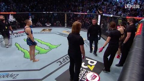 ufc综合格斗张伟丽卫冕之战 c6a045a41334056a19c73dfd18ba0e2e404172db.jpg@480w_270h_1c