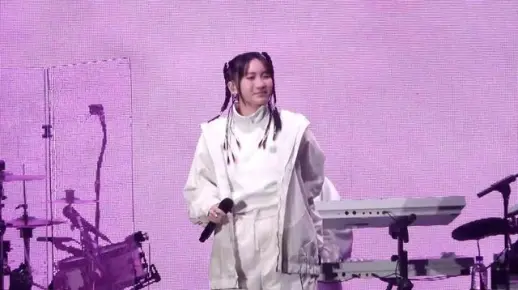 很棒的歌！ikura真是有天使般的嗓音