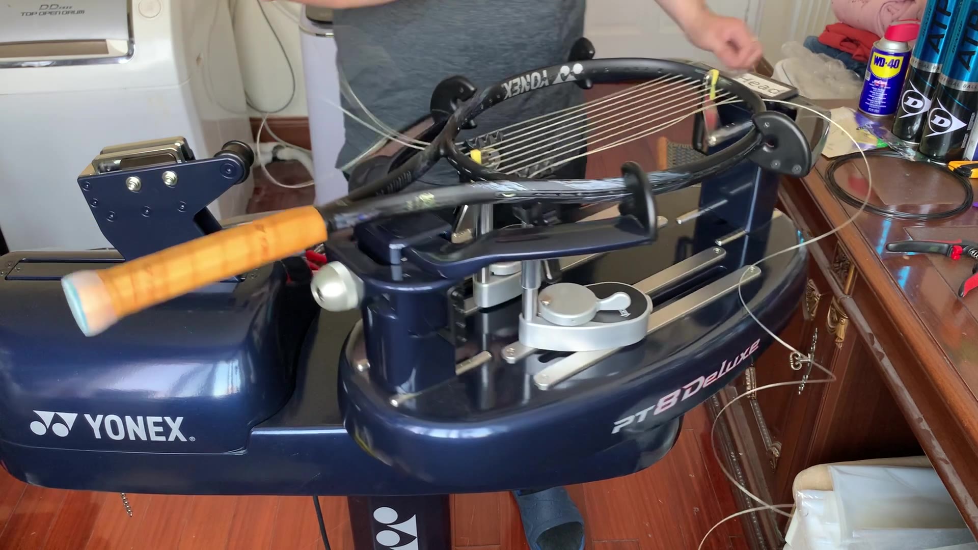 网球拍穿线实录】Yonex Regna 100+Gosen Natural Gut+Babolat RPM——Lin Li Stringing_哔哩哔哩_bilibili 网球拍穿线实录】Yonex Regna 100+Gosen Natural Gut+Babolat RPM——Lin Li Stringing_哔哩哔哩_bilibili