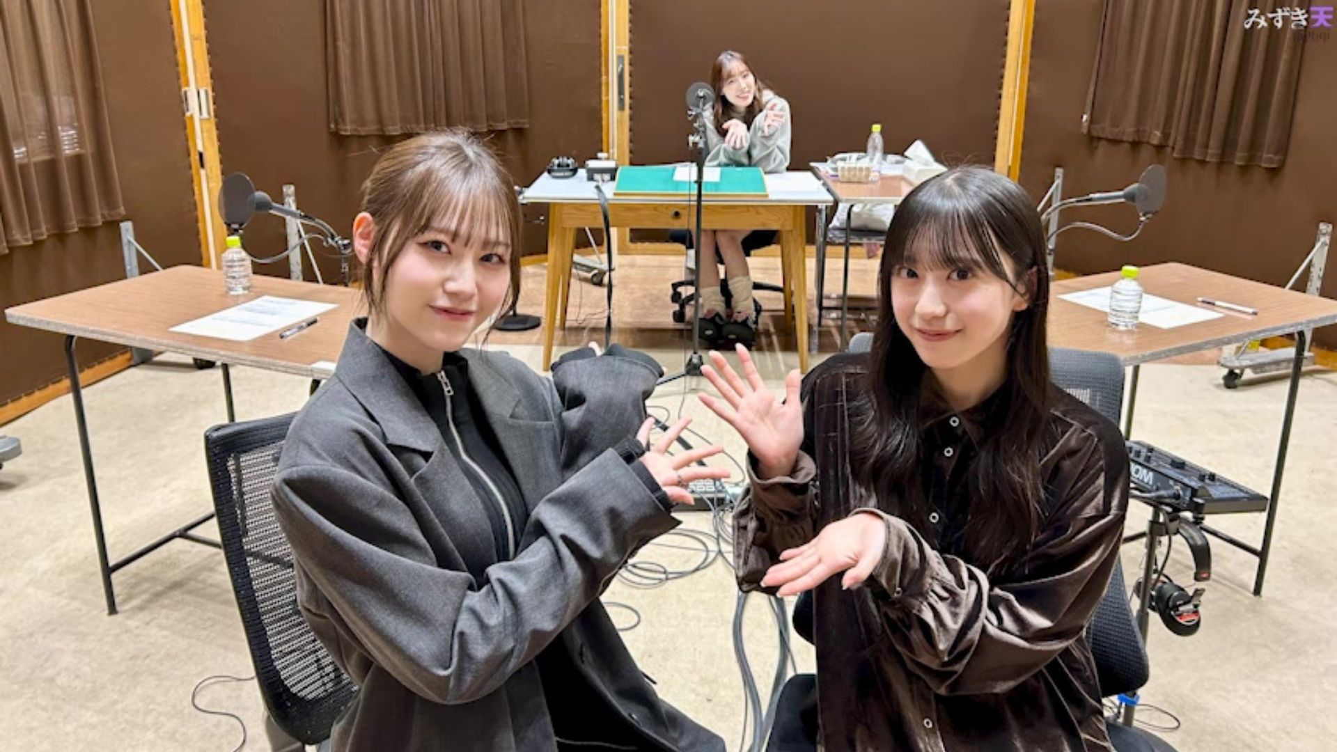 2025.10.29 Music Line (向井純葉、村井優)