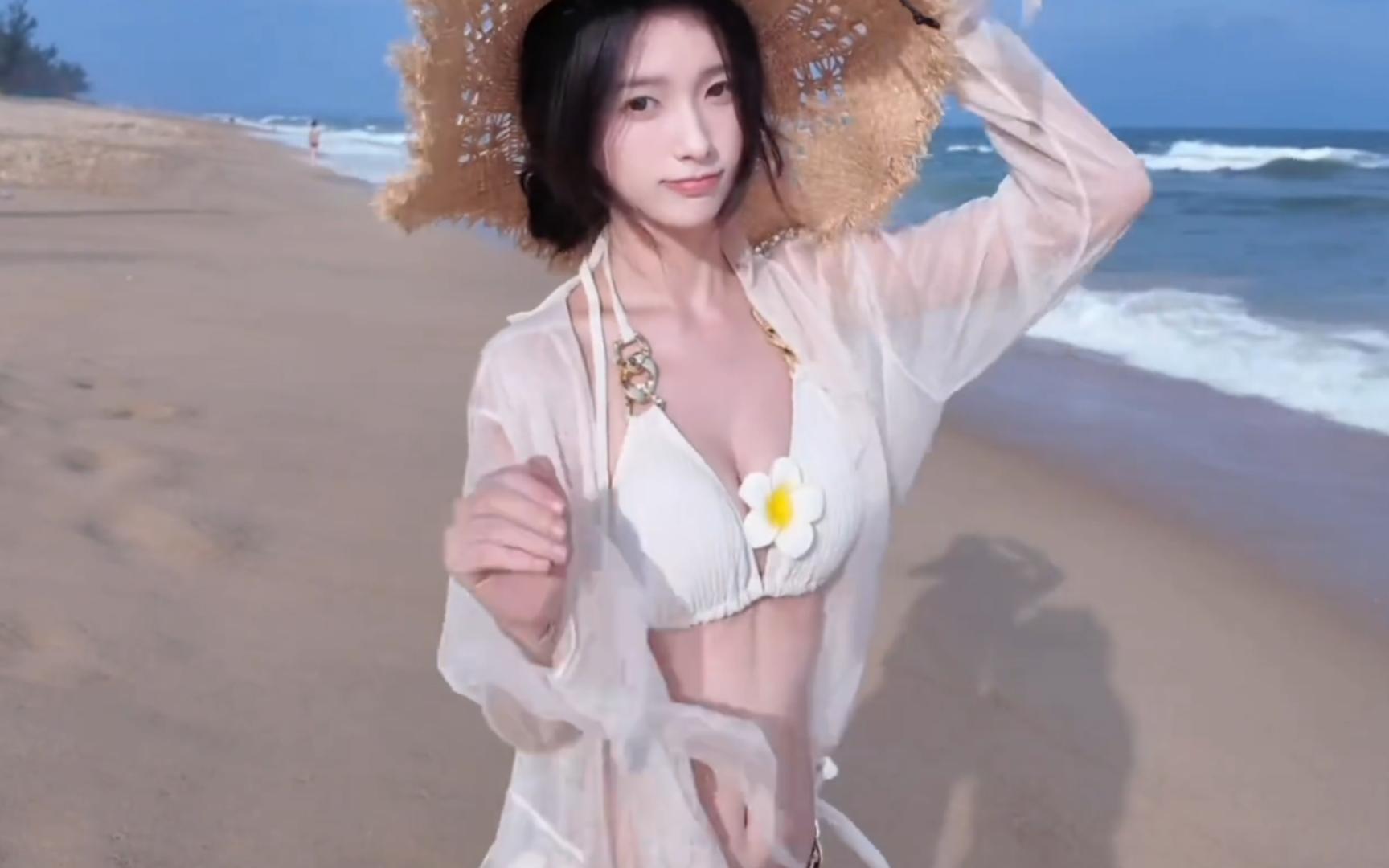 【840/机智的羊咩咩】10000个妹子收藏计划第840期，一次一个妹子全套看个够