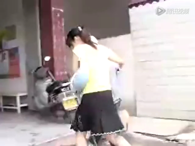 客家山歌剧《巧媳妇计劝家娘》剧情需要请勿模仿