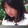 8月28日，山西。11岁女孩接受采访时称，妈妈患心脏病去世，爸爸再婚，自己一直和姥爷相依为命“我对这个世界没有太多渴望，只要一个人爱我就够了，可他的爱也快要消失