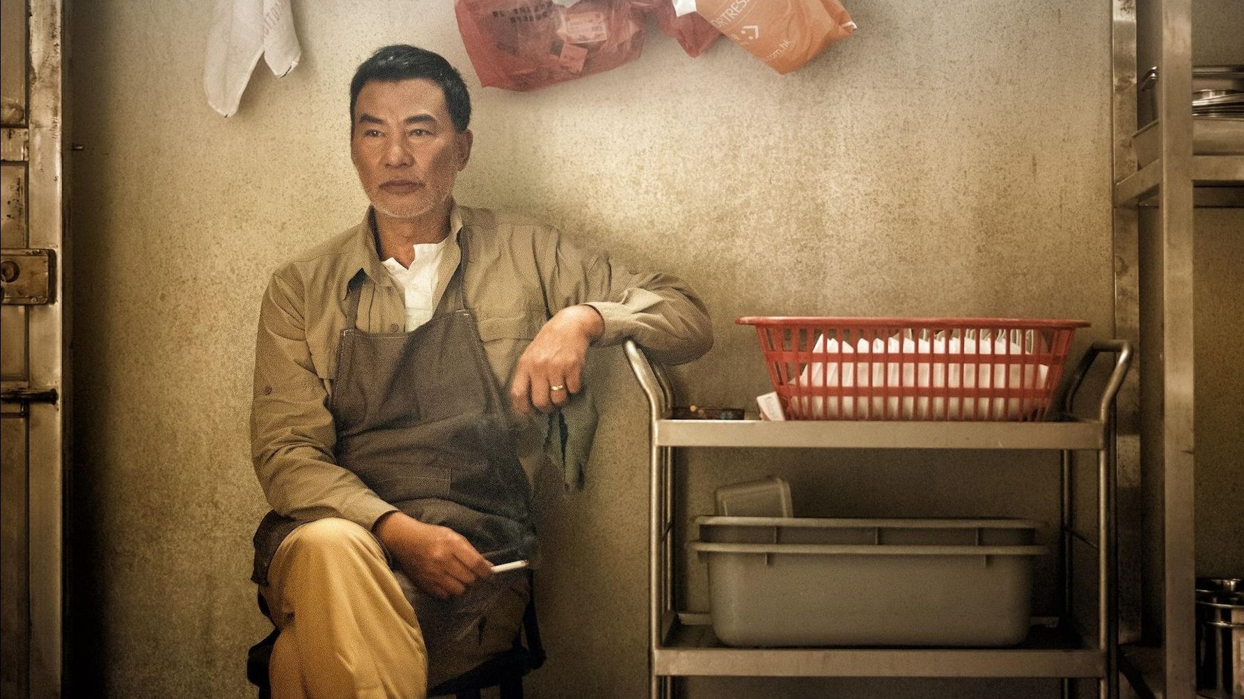 香港电影《红豆》曝内地定档预告：任达华、邓丽欣 领衔主演剧情片