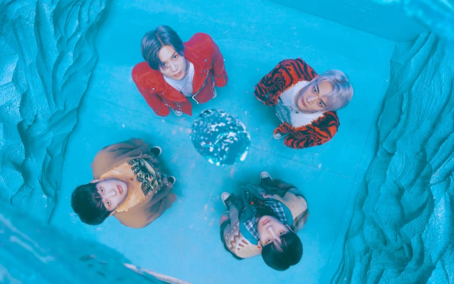 [中] 闪闪持续闪耀！SHINee正规7辑后续「Atlantis」MV 中韩字幕