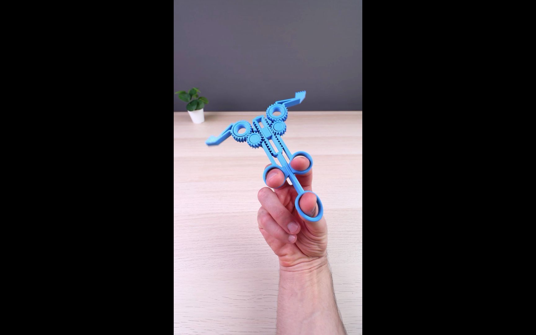 3D打印超炫酷好玩的多功能组合钳展示模型