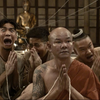 一部反转不断十分高能的泰国影片，小伙从战场回家，村里的人却这样看他