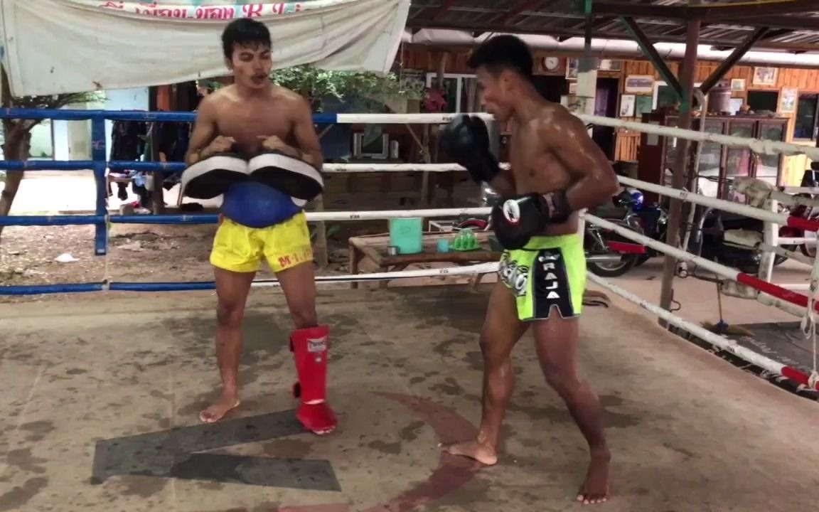 泰国拳馆训练剪影